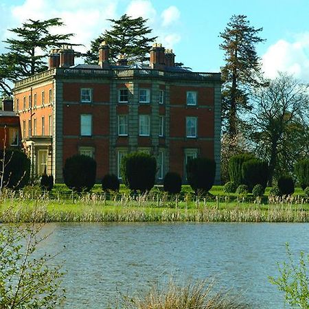 Netley Hall Dorrington Luaran gambar