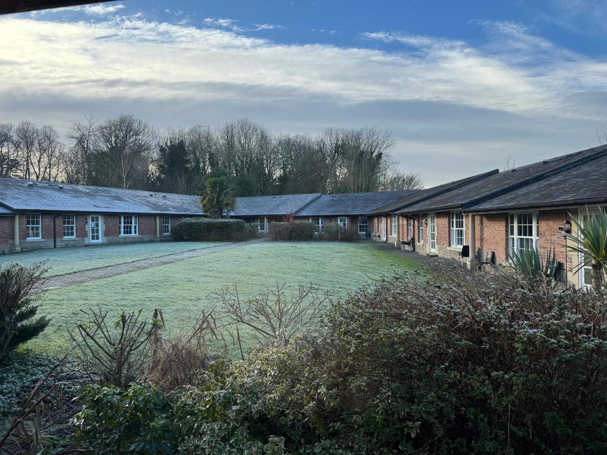 Netley Hall Dorrington Luaran gambar