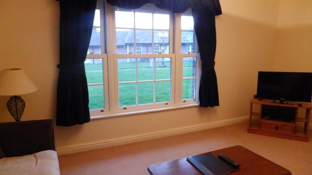 Netley Hall Dorrington Luaran gambar
